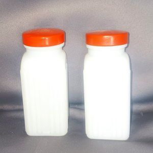 Pair of Vintage Milk Glass Salt & Pepper/Spice Shakers with Metal Lids